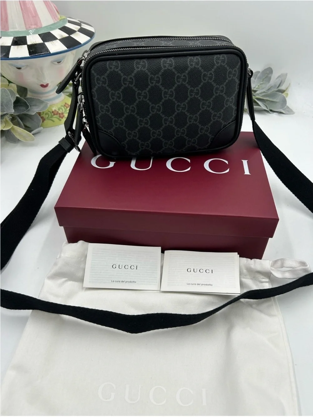 Unisex Gucci Black/Grey GG Monogram Crossbody Camera Bag. NWT